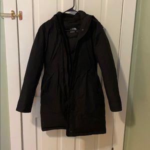 North Face: women’s down parka